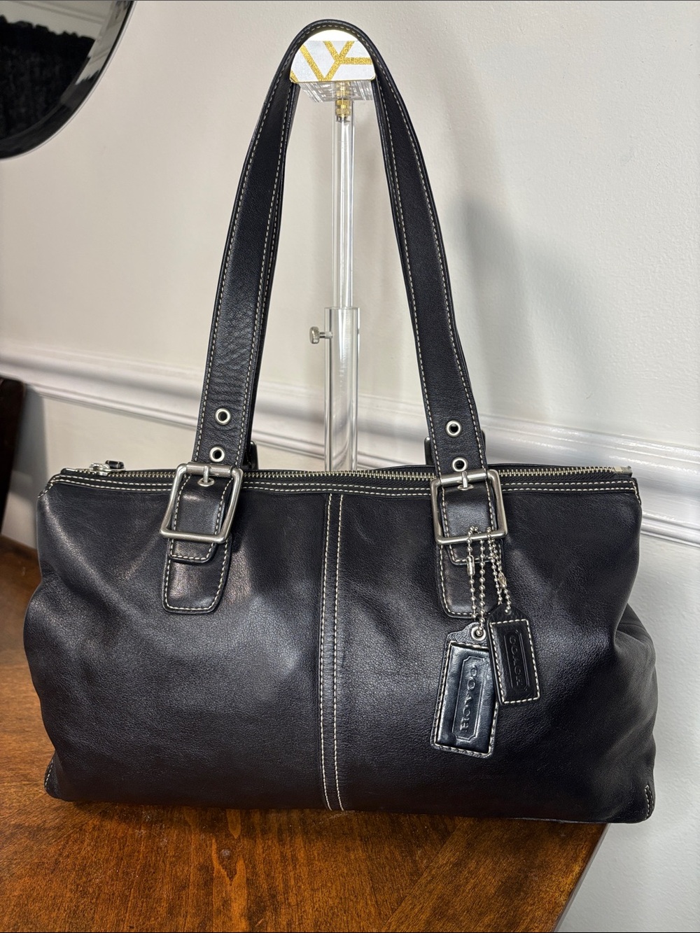 2004 COACH COLLECTION (ISO) - Picture 15 of 16